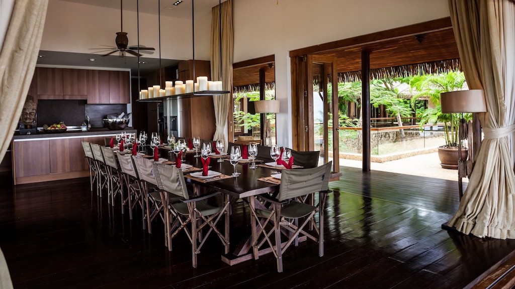 Koh Samui Luxury Villa For Sale Dining