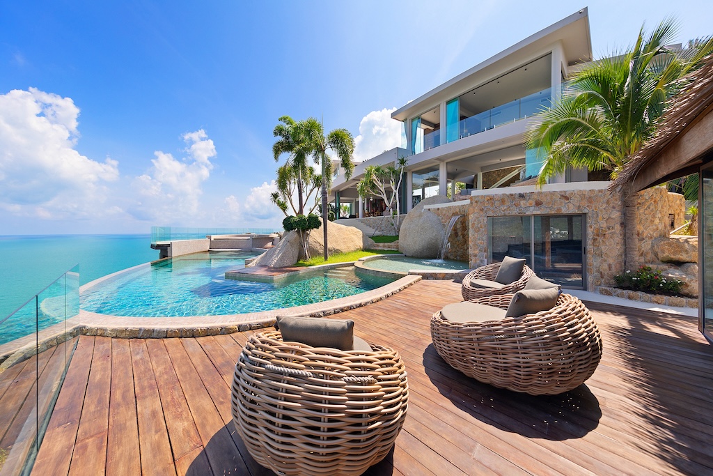 Luxury Koh Samui Property Pool Deck