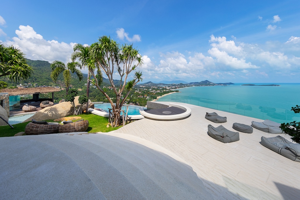 Luxury Koh Samui Property Terrace