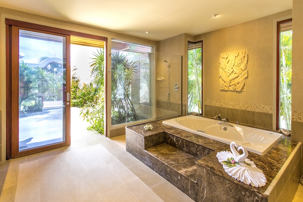 Villa Udorn Thara Koh Samui Bathroom