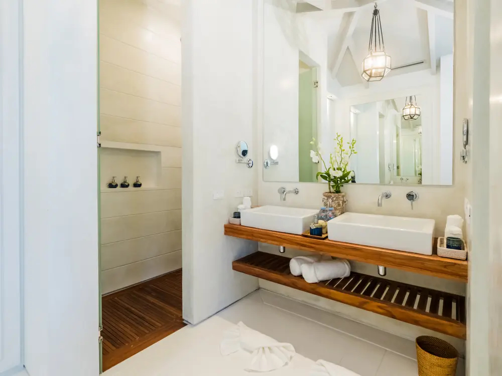 Koh Samui Beach Villa Bathroom