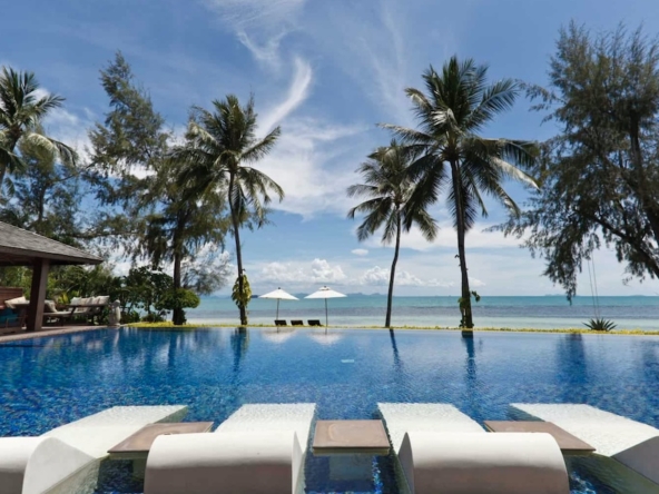 Koh Samui Beachfront Villa Pool