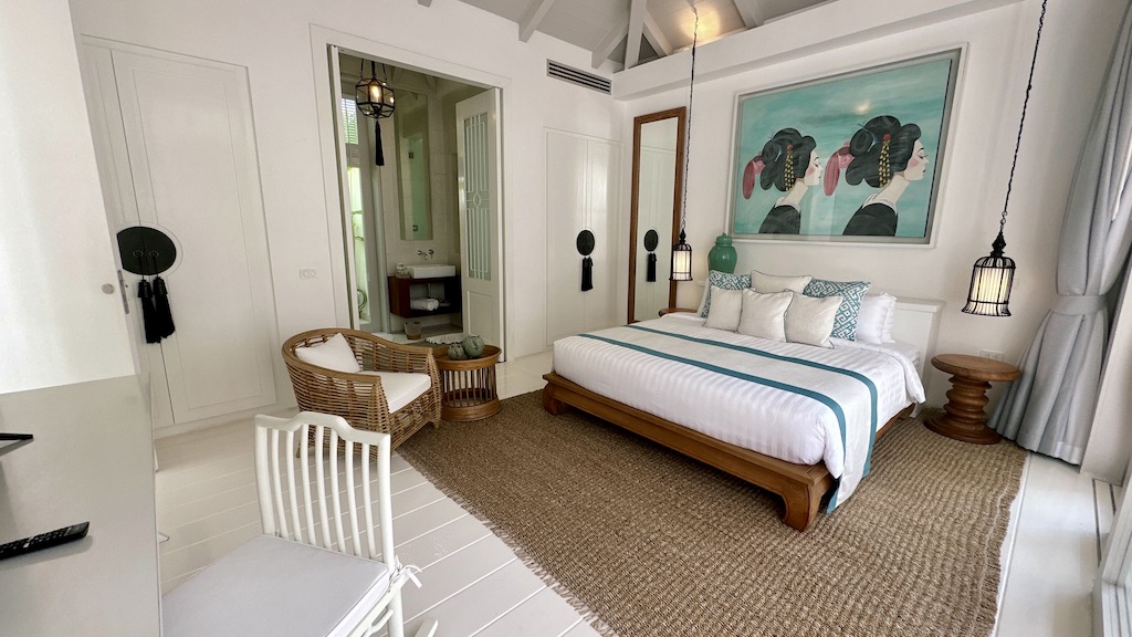 Koh Samui Luxury Beachfront Property Bedroom