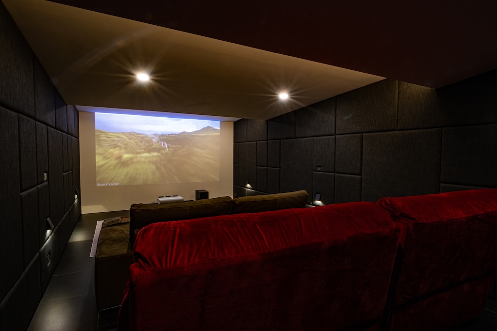 Luxury Sea View Villa In Koh Samui Cinema
