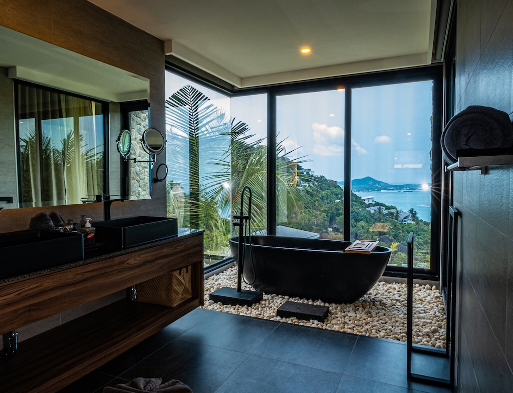 Luxury Sea View Villa In Koh Samui Bathroom
