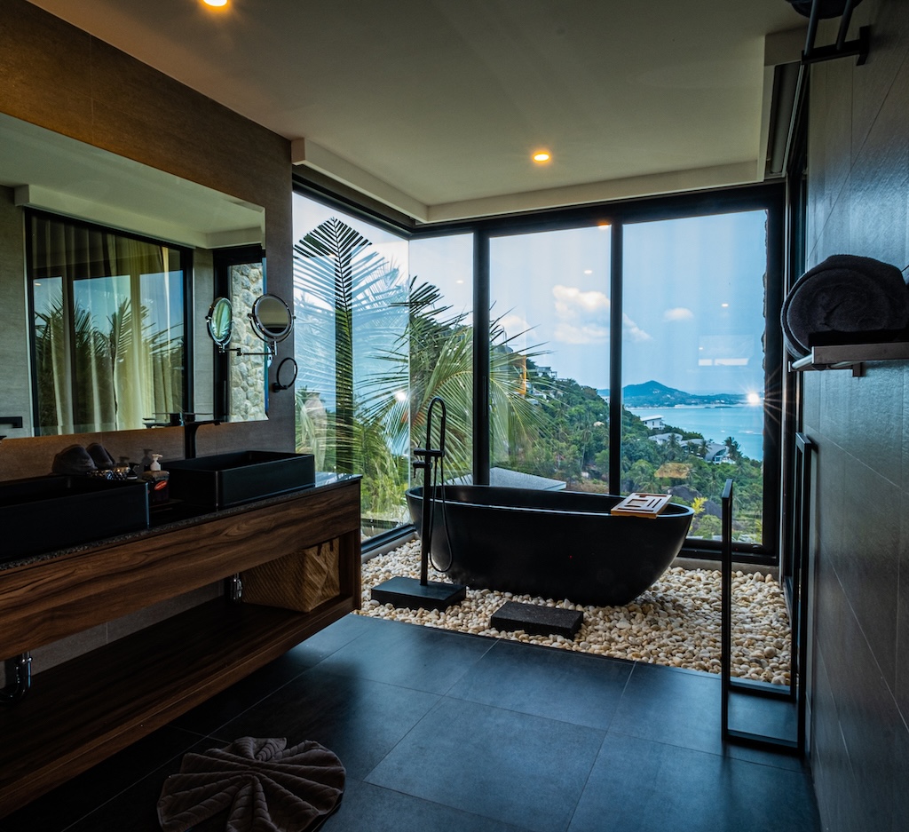 Luxury Sea View Villa In Koh Samui Bathroom