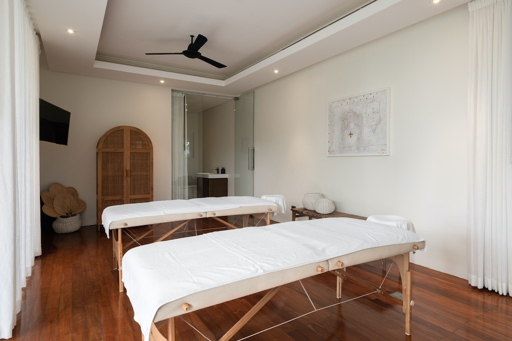 Samujana Villa 24 Koh Samui Massage Room