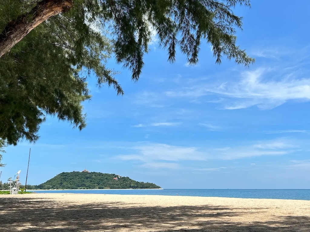 Koh Samui Beachfront Land In Thongkrut