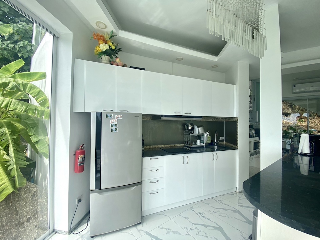 Koh Samui Chaweng Noi Sea View Property Kitchen