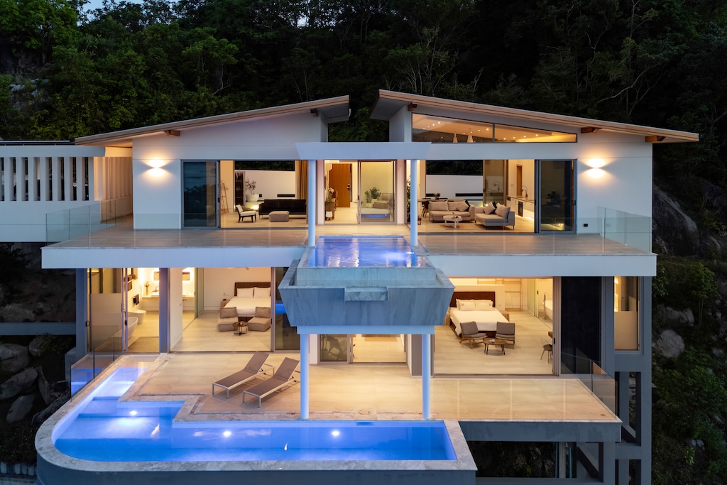 Skyfall Villa Koh Samui Night