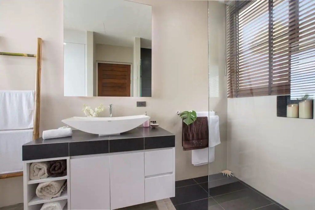 Ko Samui Sea View Property For Sale Bathroom