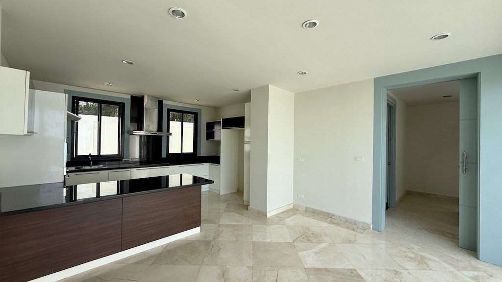 Koh Samui BAng Po Property Dining