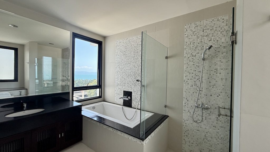 Koh Samui Bang Po Property Bathroom