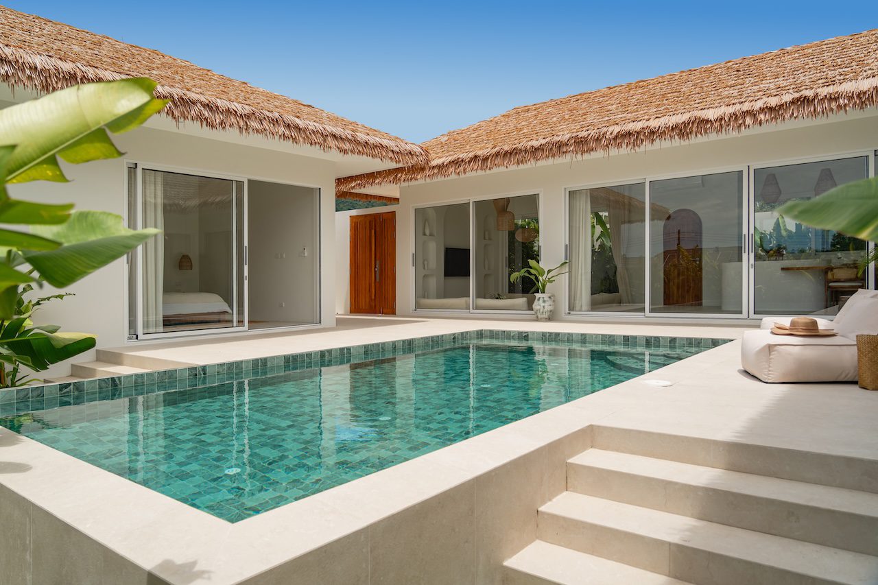 3-Bed Residences At Thara Tropical Villas 3-Bed Residences At Thara Tropical Villas Swimming Pool