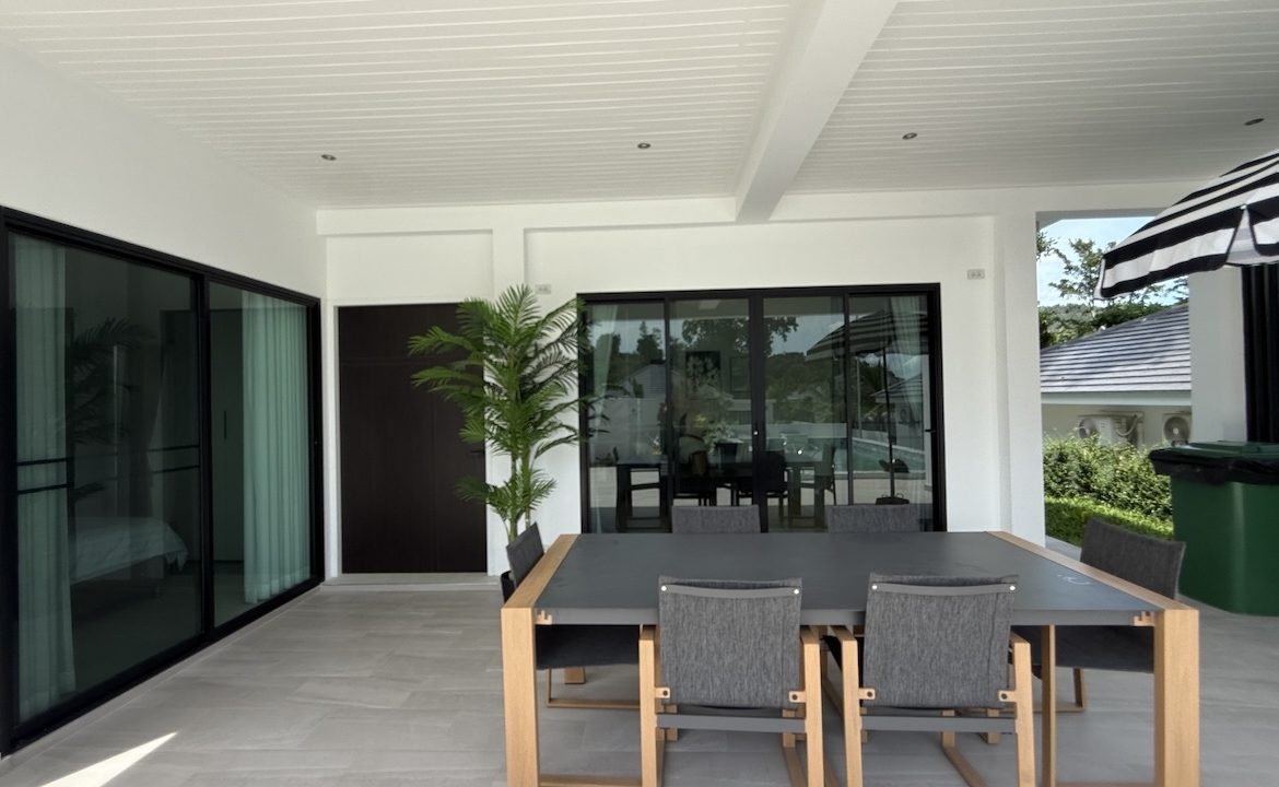 3 Bedroom Pool Villa Choeng Mon Covered Terrace