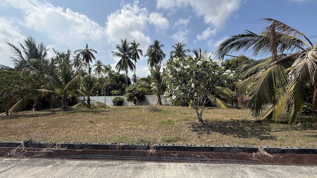Baan Kao Land Plot For Sale In Koh Samui