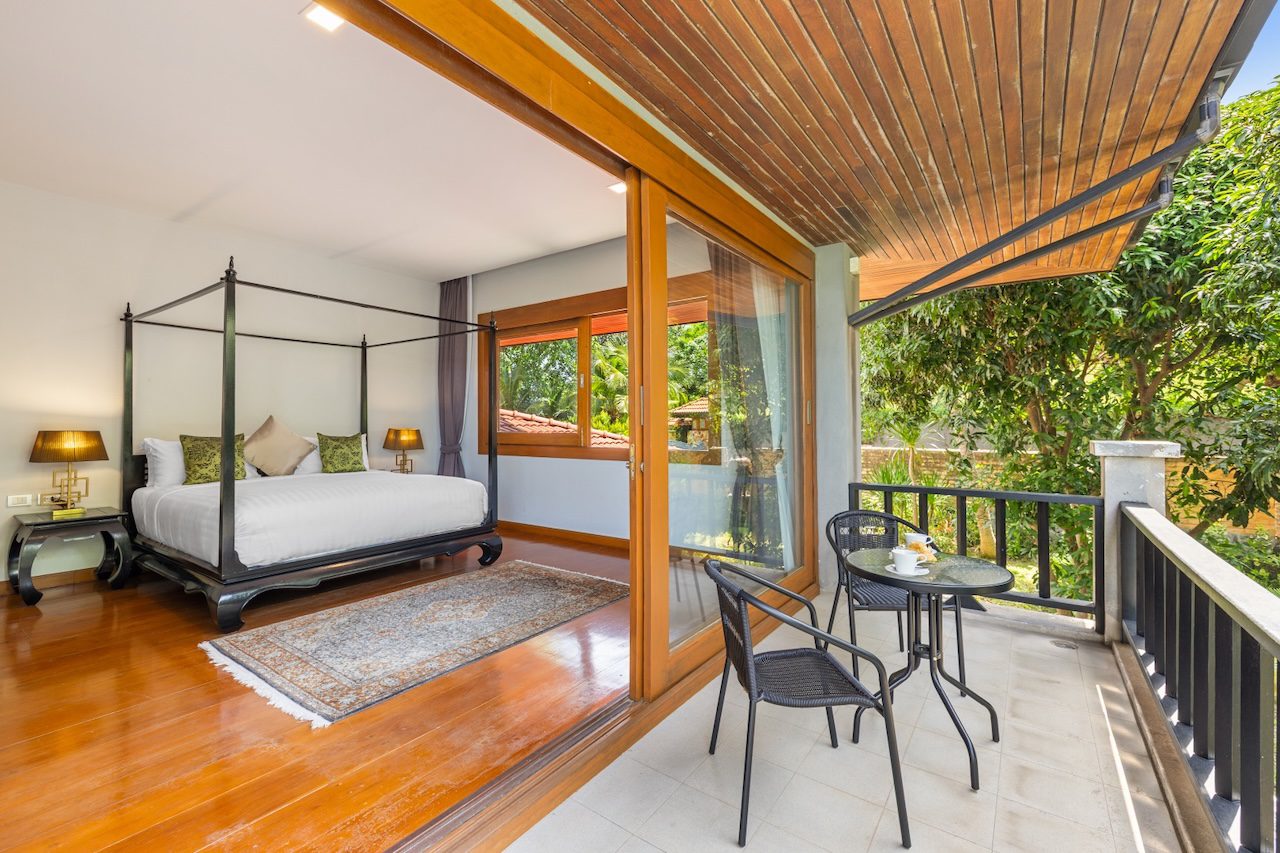 Baan Phuttarak Bedroom