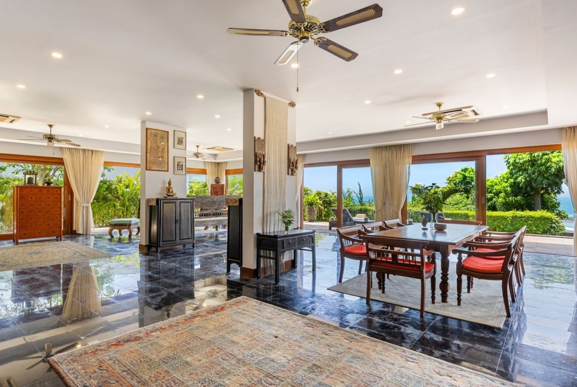 Baan Phuttarak Interior