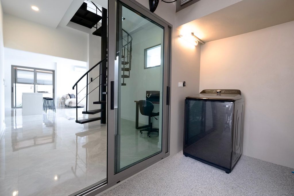 Chaweng Longterm Villa Rental Washing Area