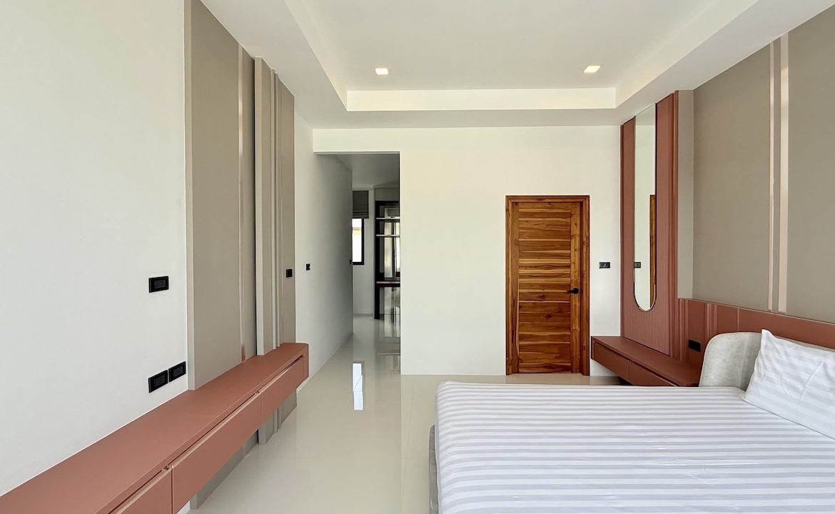 Choeng Mon 3-Bed Property Bedroom