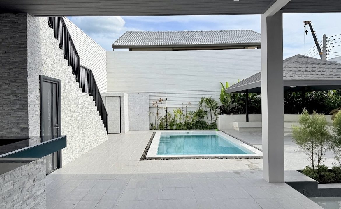 Choeng Mon 3-Bed Property Swimming Pool