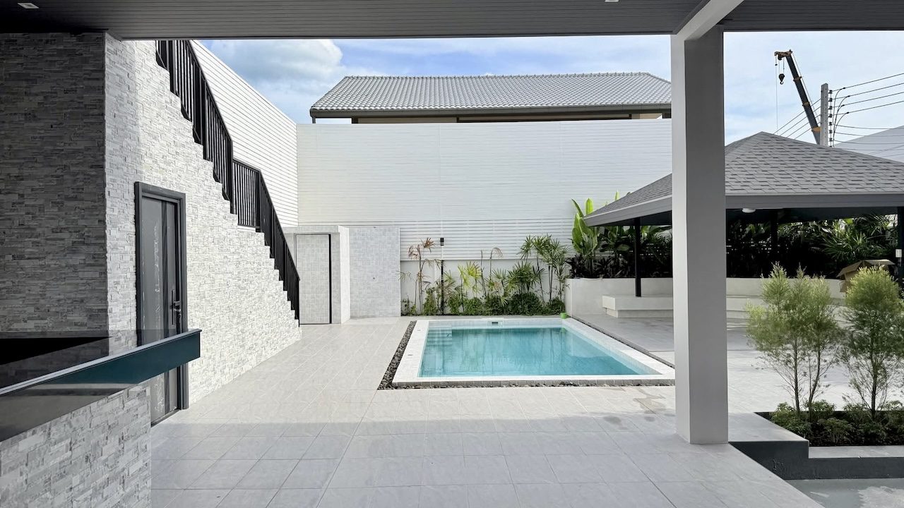 Choeng Mon 3-Bed Property Choeng Mon 3-Bed Property Swimming Pool