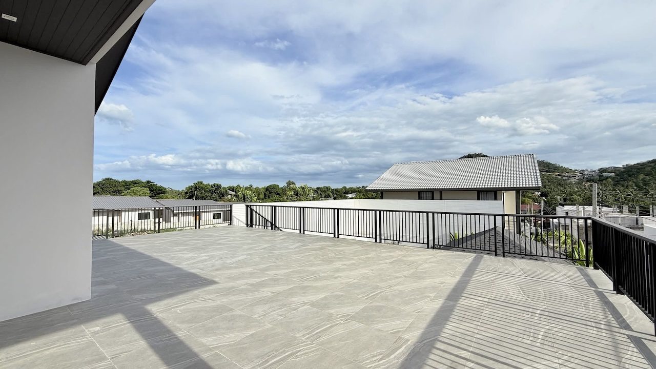 Choeng Mon 3-Bed Property Choeng Mon 3-Bed Property Terrace