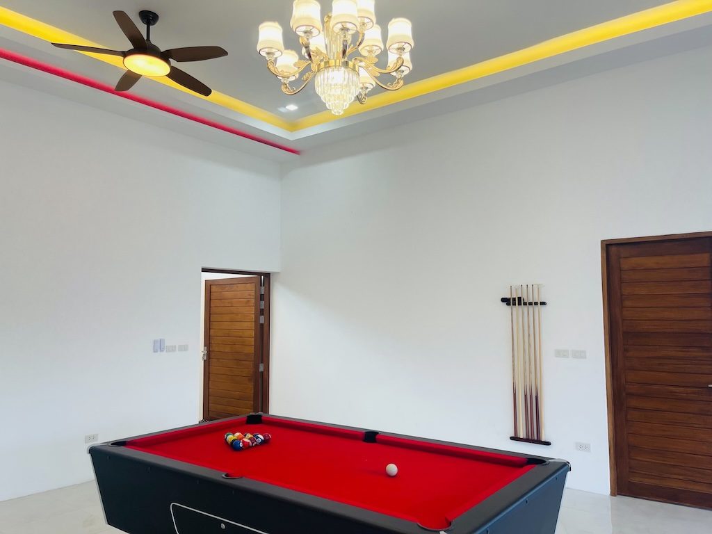 Ko Samui Bophut Property For Sale Pool Table