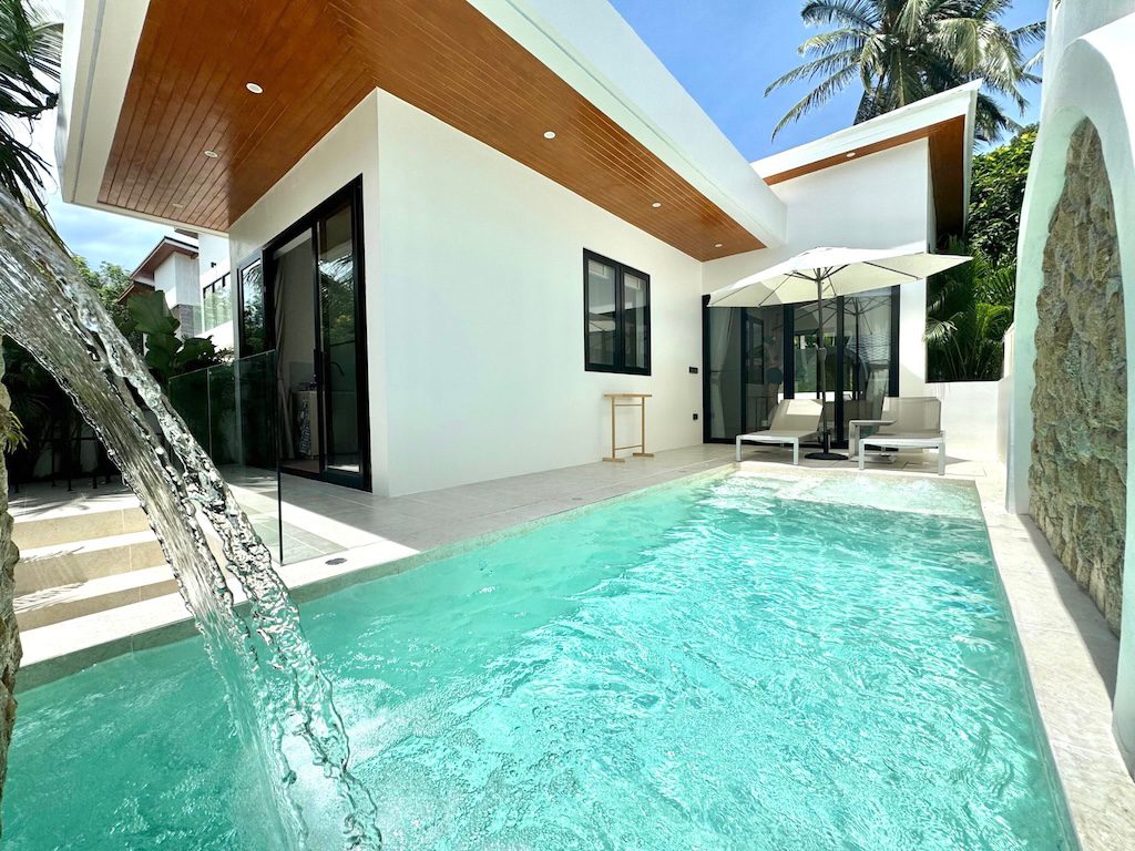 Koh Samui 1 Bedroom Property Swimming Pool