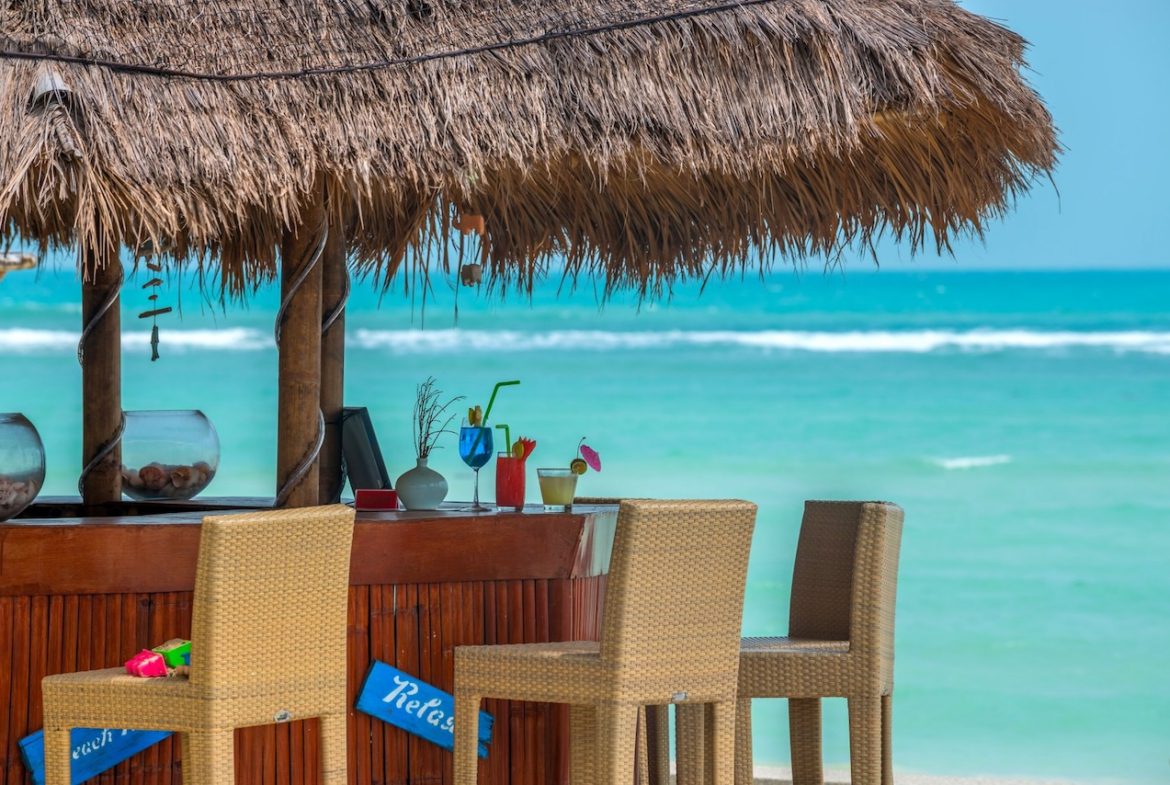 Koh Samui Beach Club For Sale Bar