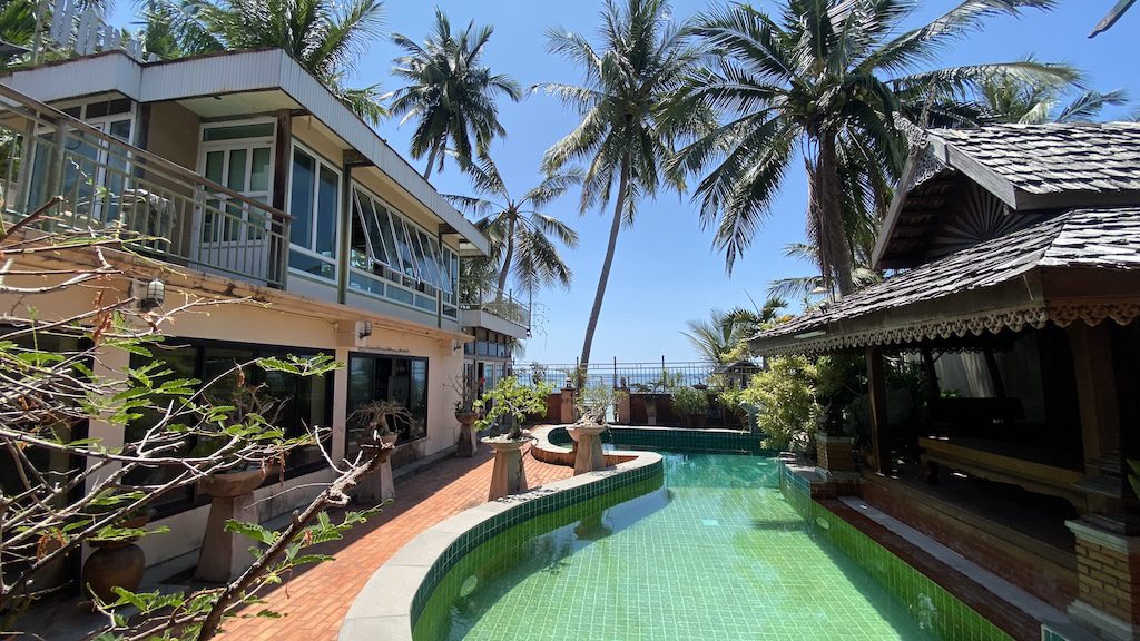 Koh Samui Beachfront House Pool