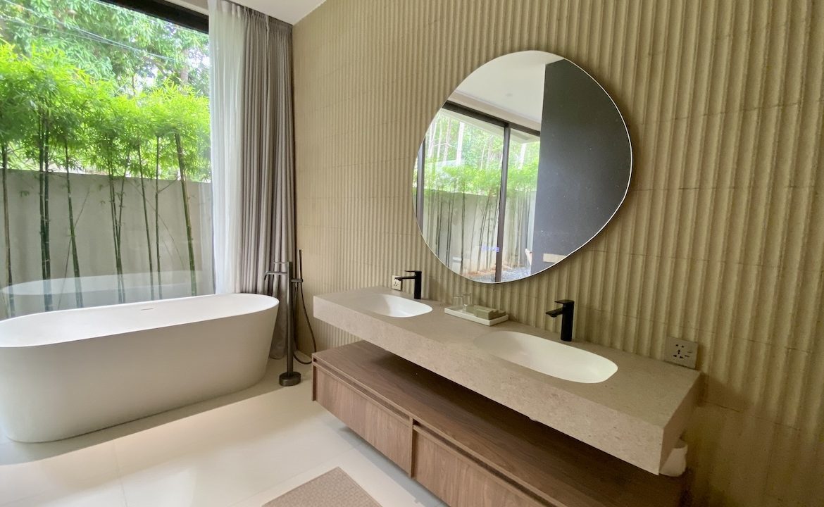 Koh Samui Luxury Pool Villa Bathroom