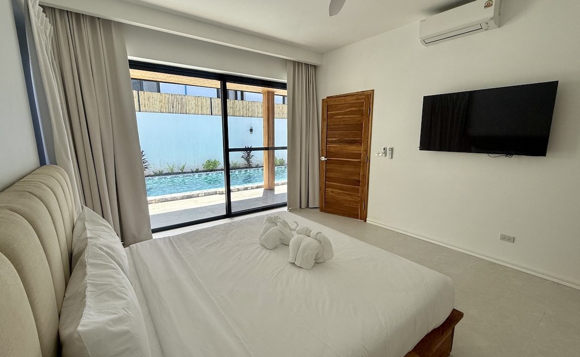 Lamai 3-Bed Villas Bedroom