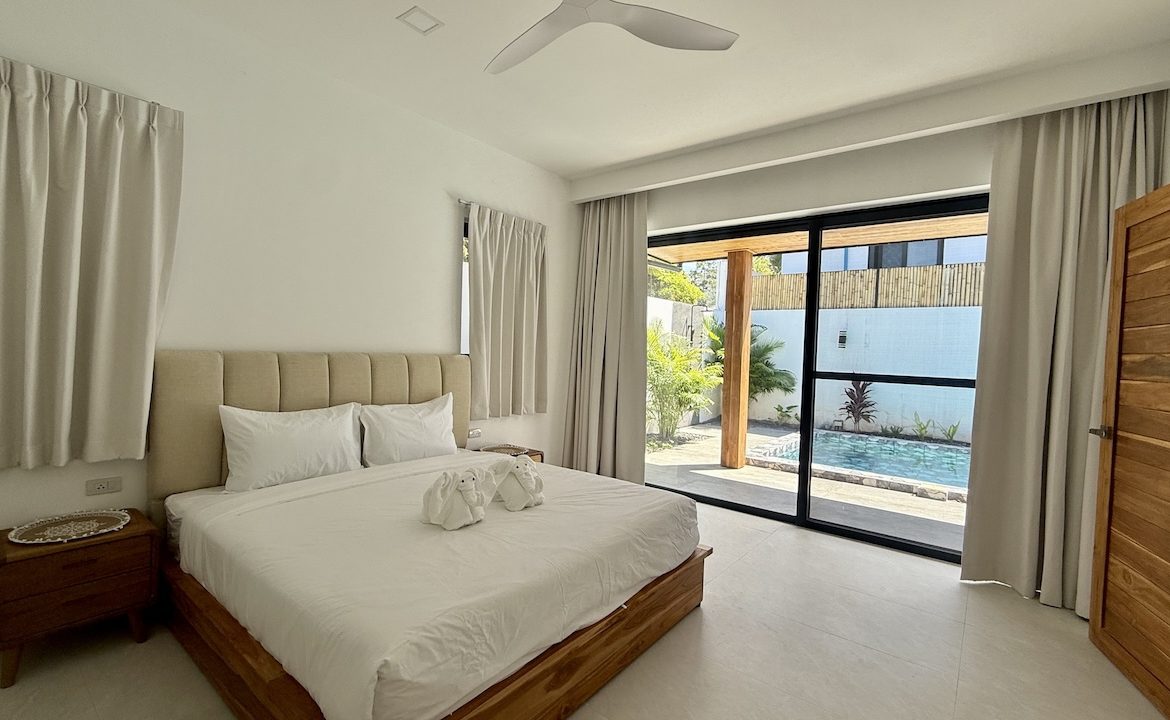 Lamai 3-Bed Villas Bedroom
