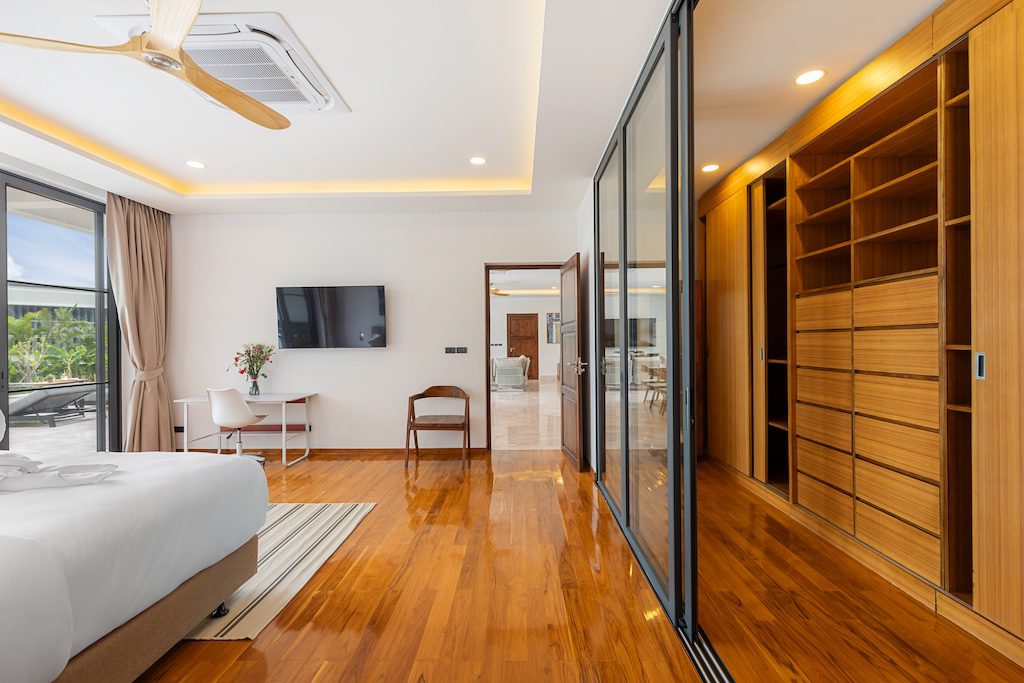 Luxury Koh Samui Villa Wardrobe