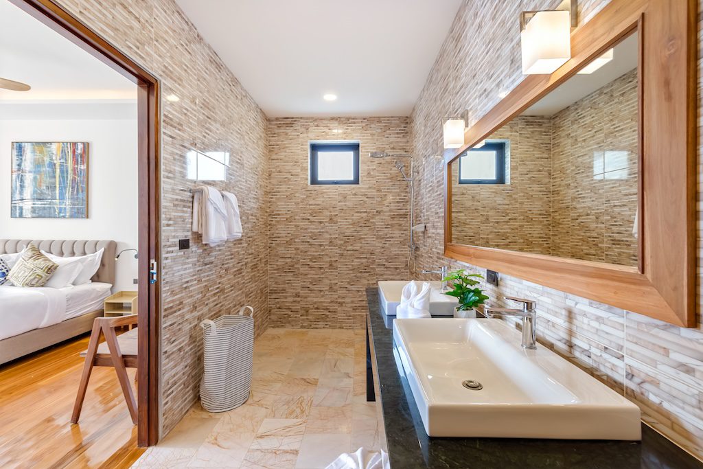 Luxury Koh Samui Villa Bathroom