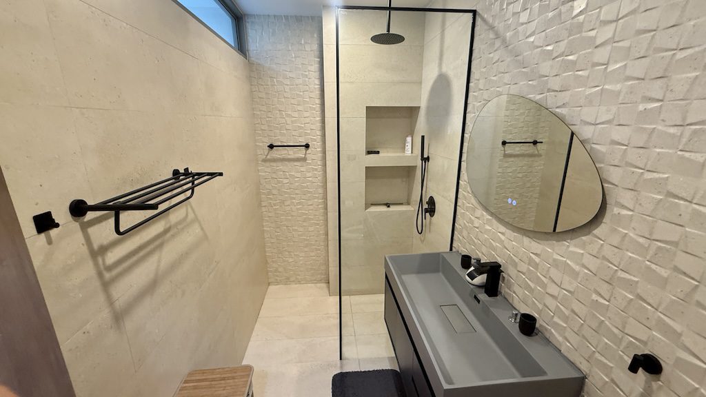 Plai Laem Sea View Villa Bathroom