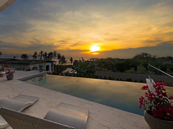 Samui Bayside 4-Bedroom Villa Sunset