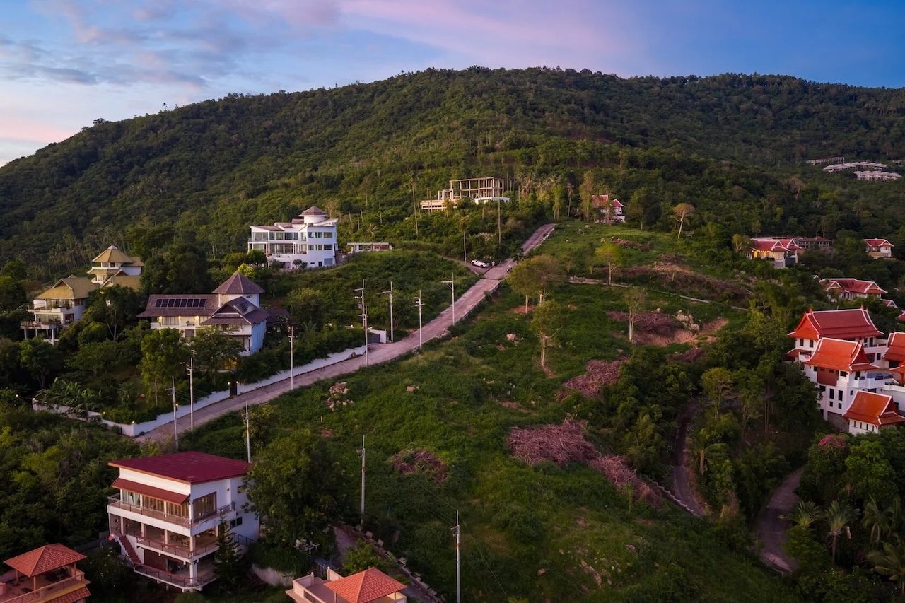 Sea View Villas At Tesoro Valley Sea View Villas At Tesoro Valley Site